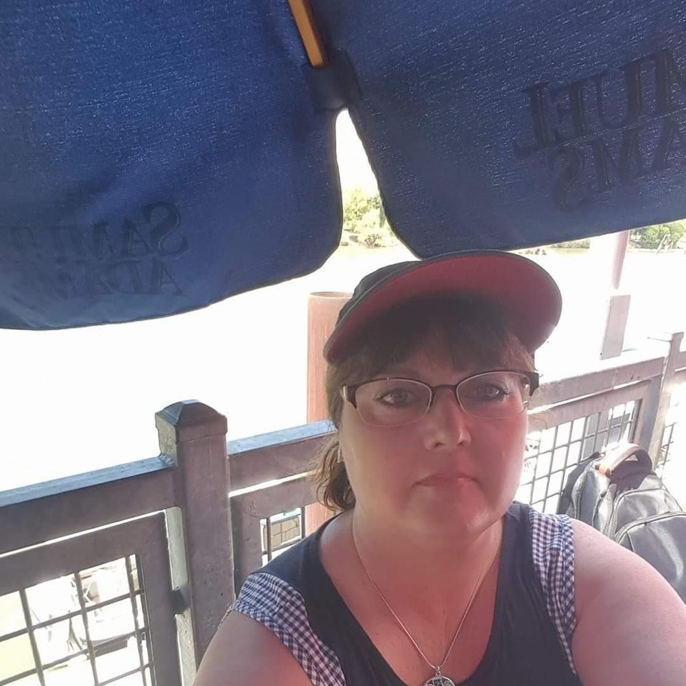 Meet your Posher, Julie